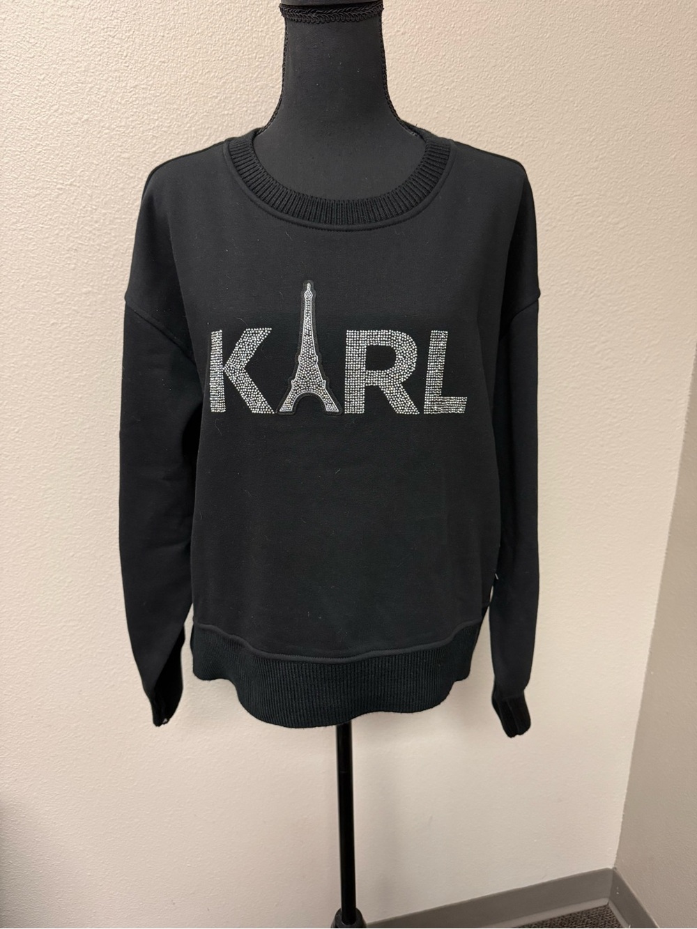 NWT Karl Lagerfeld Paris Rhinestone Eiffel Tower Sweatshirt Black M Oversized - Picture 2 of 12
